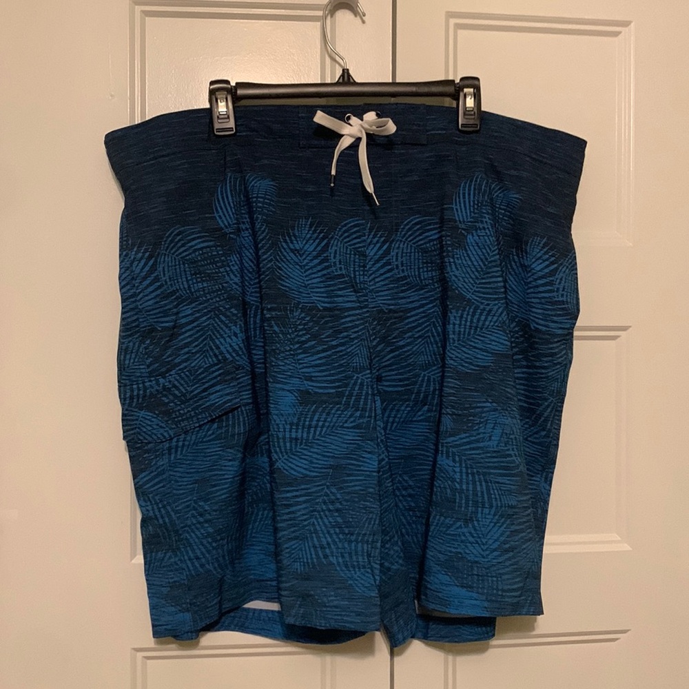 NWT Sonoma XXL Board Short